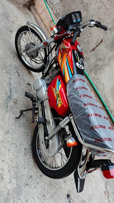 Honda 125 self start 2026 new condition home use