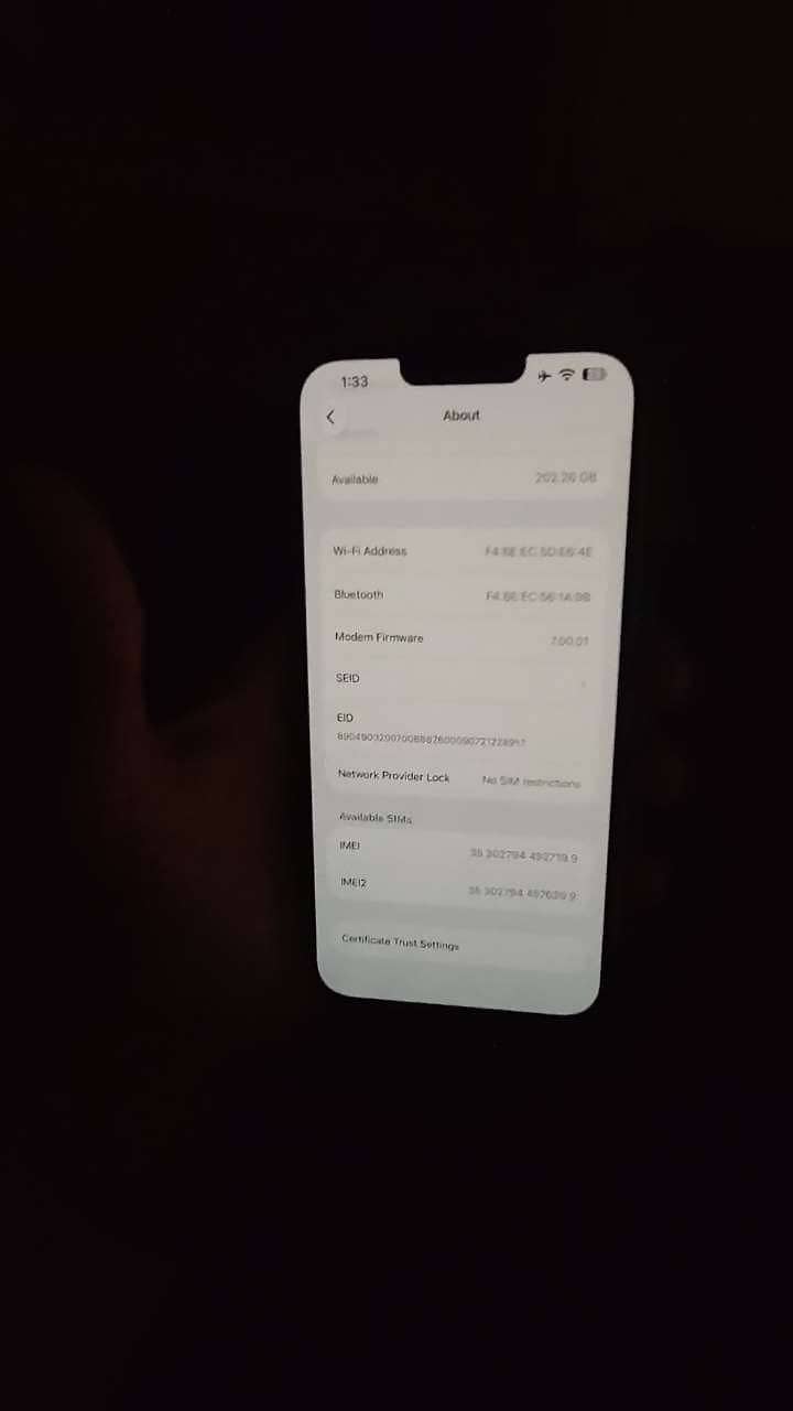 Apple iPhone 13 Pro Max 4