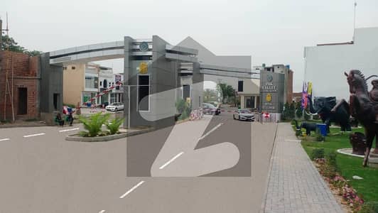 5 Marla Hot Location Plot Available For Sale