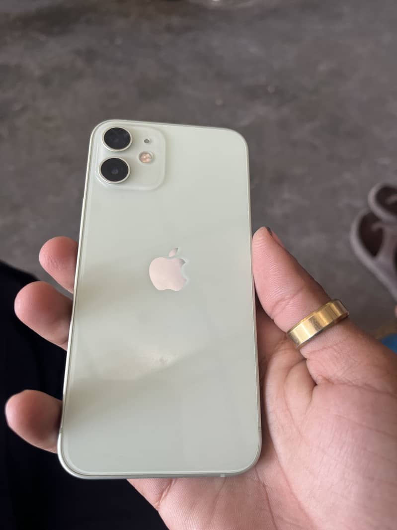 Apple iPhone 12 mini 2