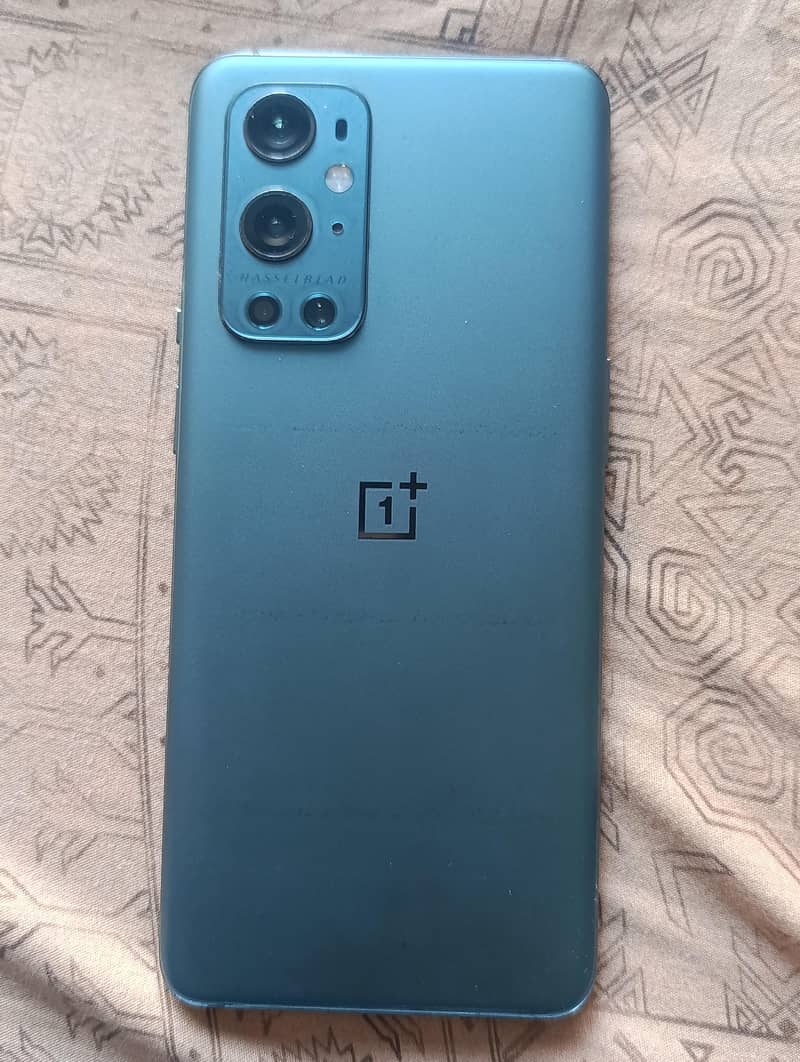 One Plus 9 Pro 5G 0