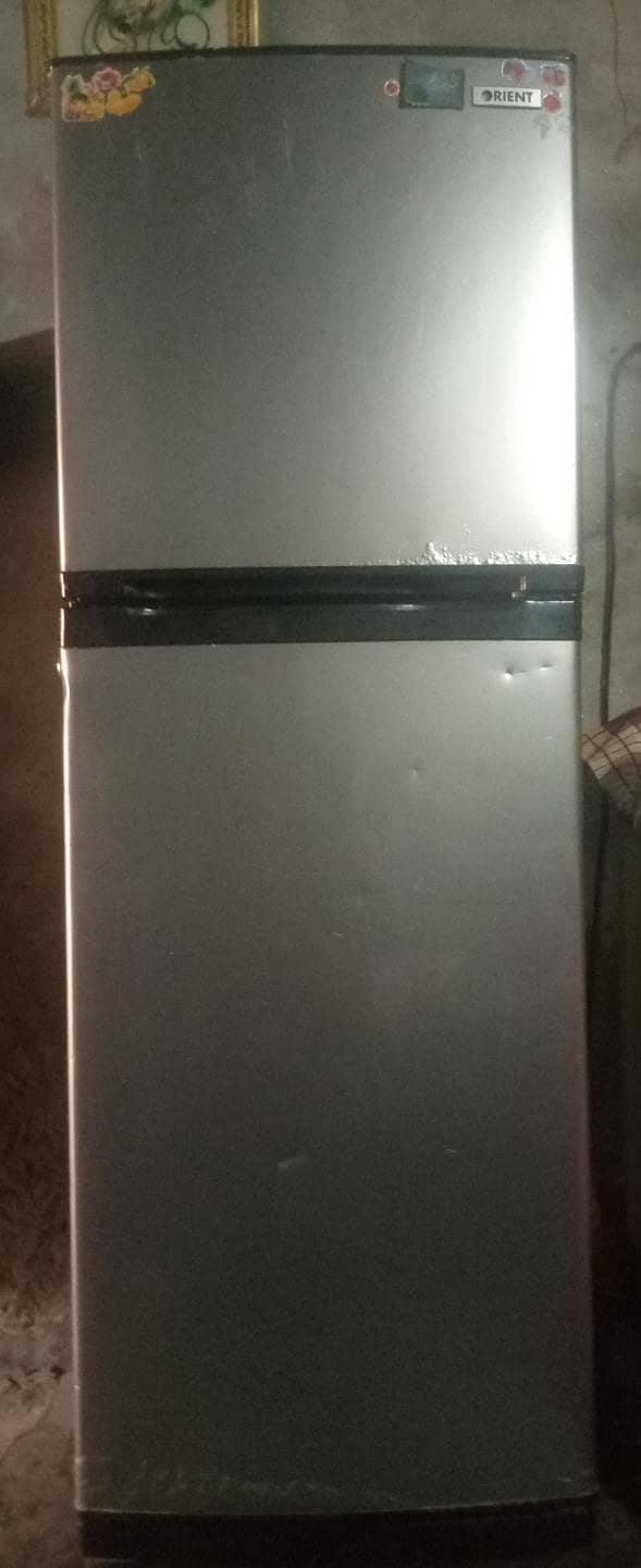 Orient fridge 0