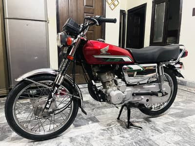 Honda125 self start-0300-9650374- sim py call karein sirf