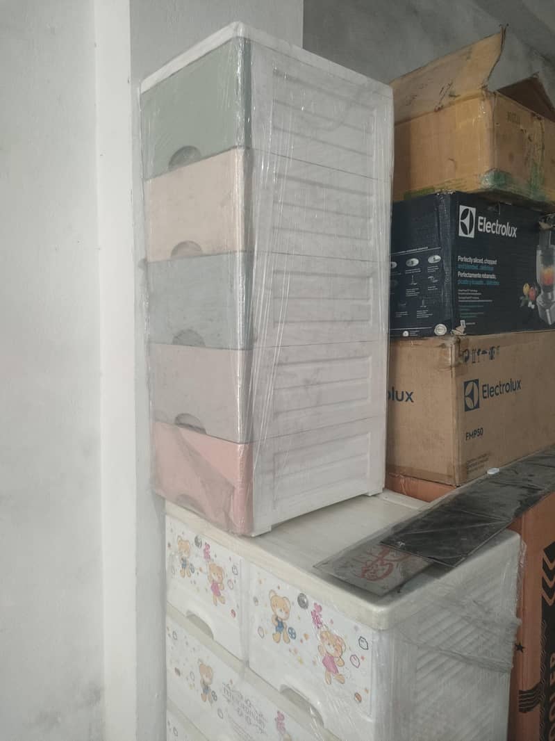drawers 0