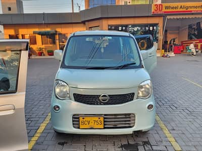Nissan Moco 2013