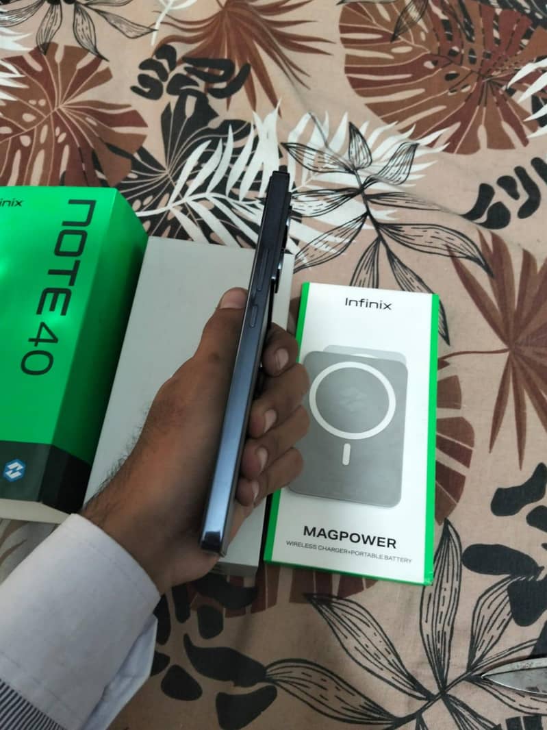 Infinix Note 40 0
