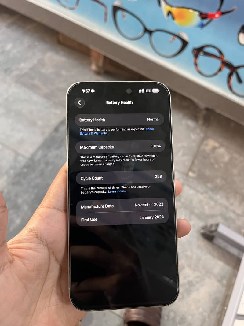 Apple iPhone 15 Pro Max 8