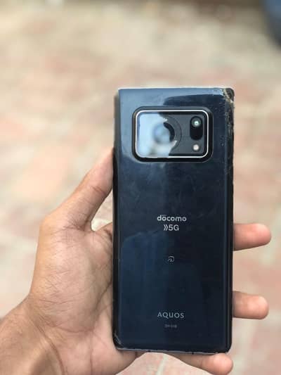 Sharp Aquos R6 5G