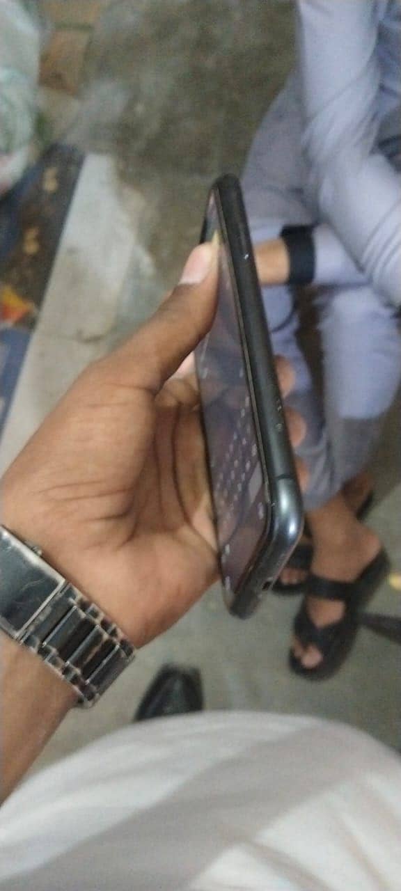 Apple iPhone 11 2