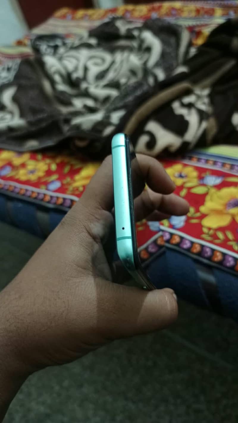 One Plus 8T 1
