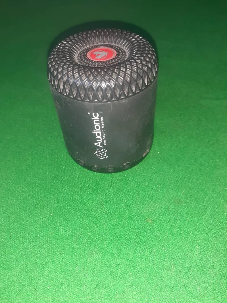 Audionic Boss-2 wireless Bluetooth speaker 0