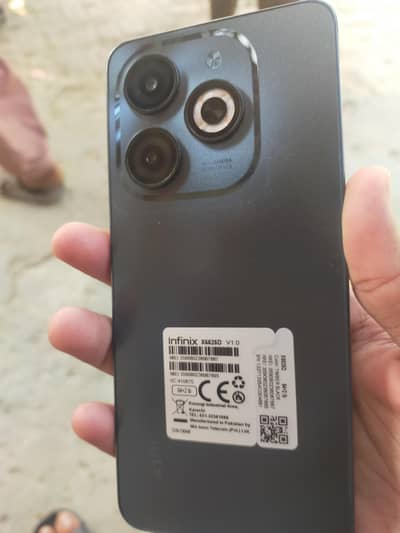 Infinix Smart 8  10/10