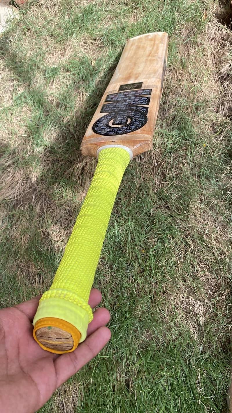 Hardball Cricket Bat 2