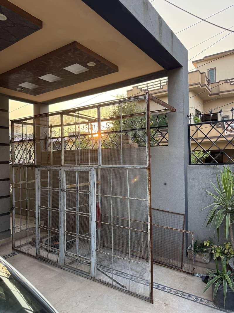 Full size cage 0