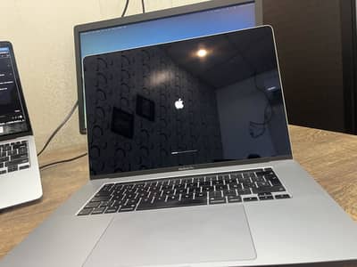 Macbook Pro 2019 I7