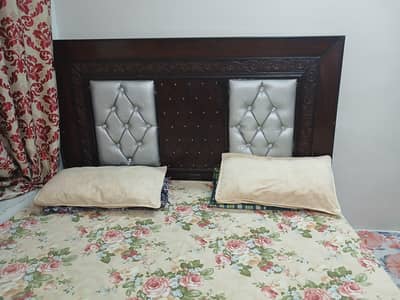 Double bed for with mattress and 2 side tables