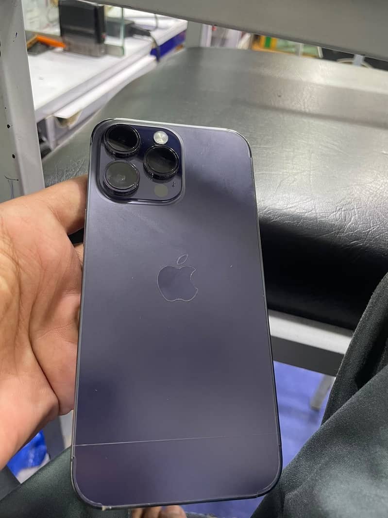 iPhone 14 Pro Max 5