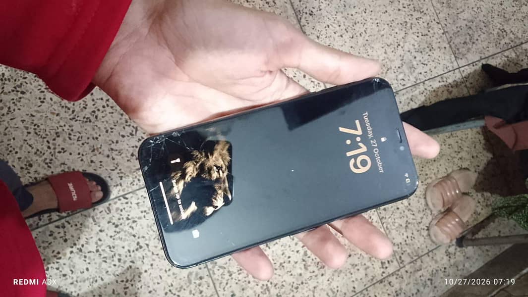 Apple iPhone X 1
