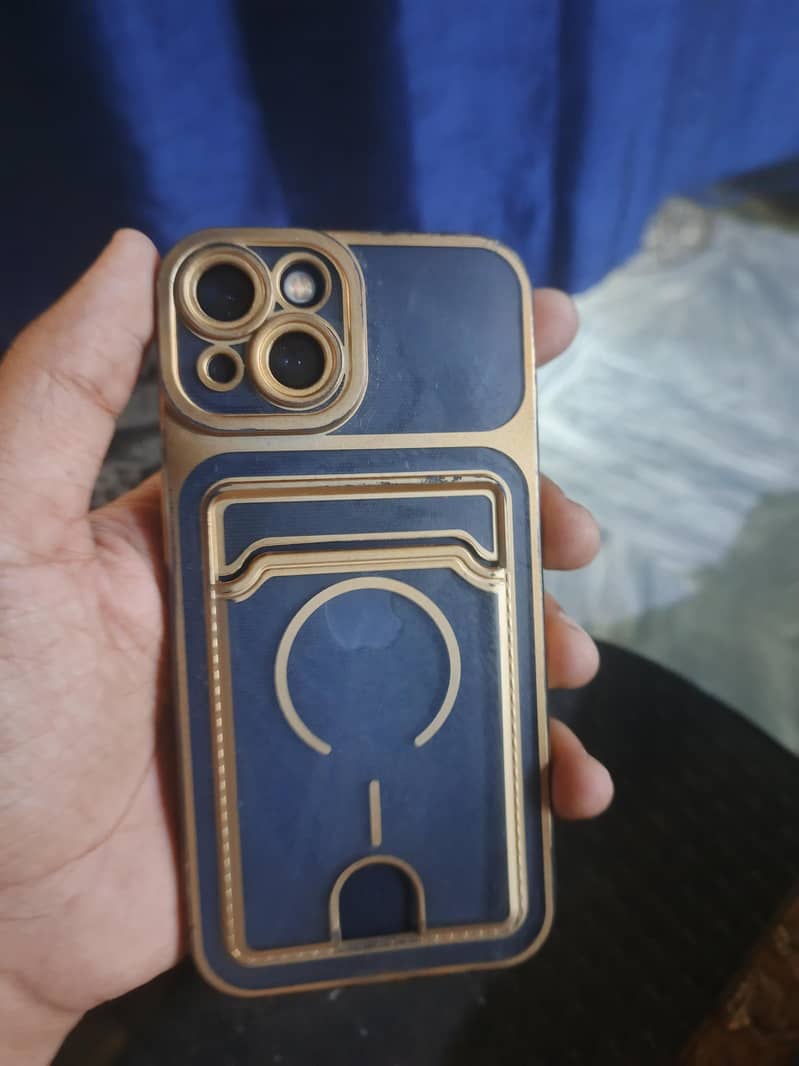 Iphone 13 4