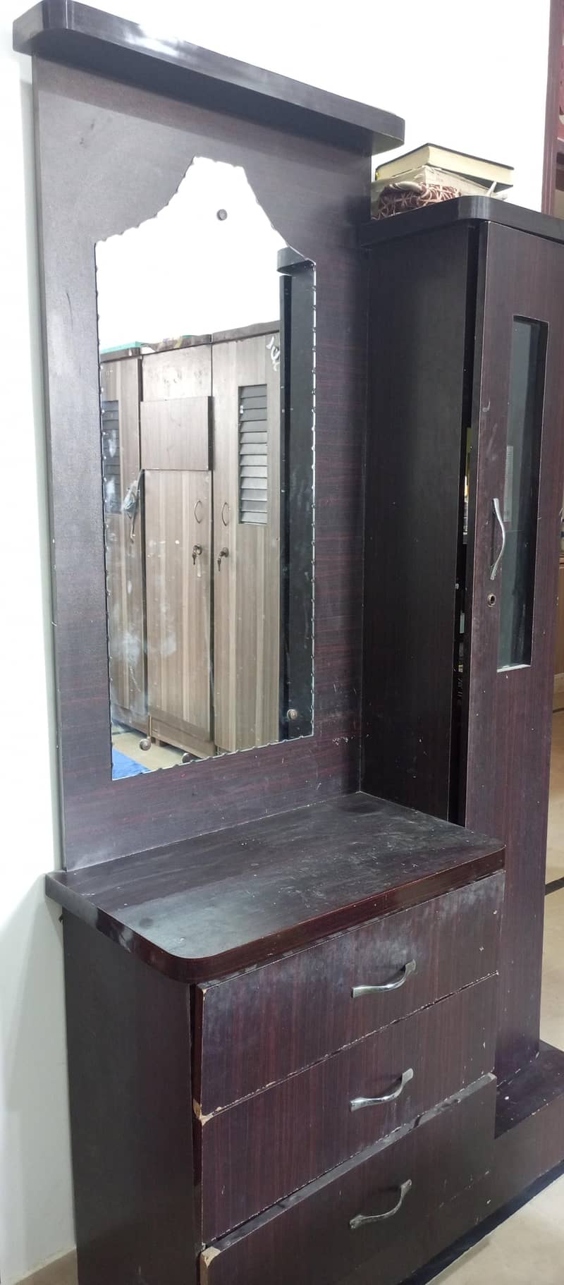 Dressing Table 1