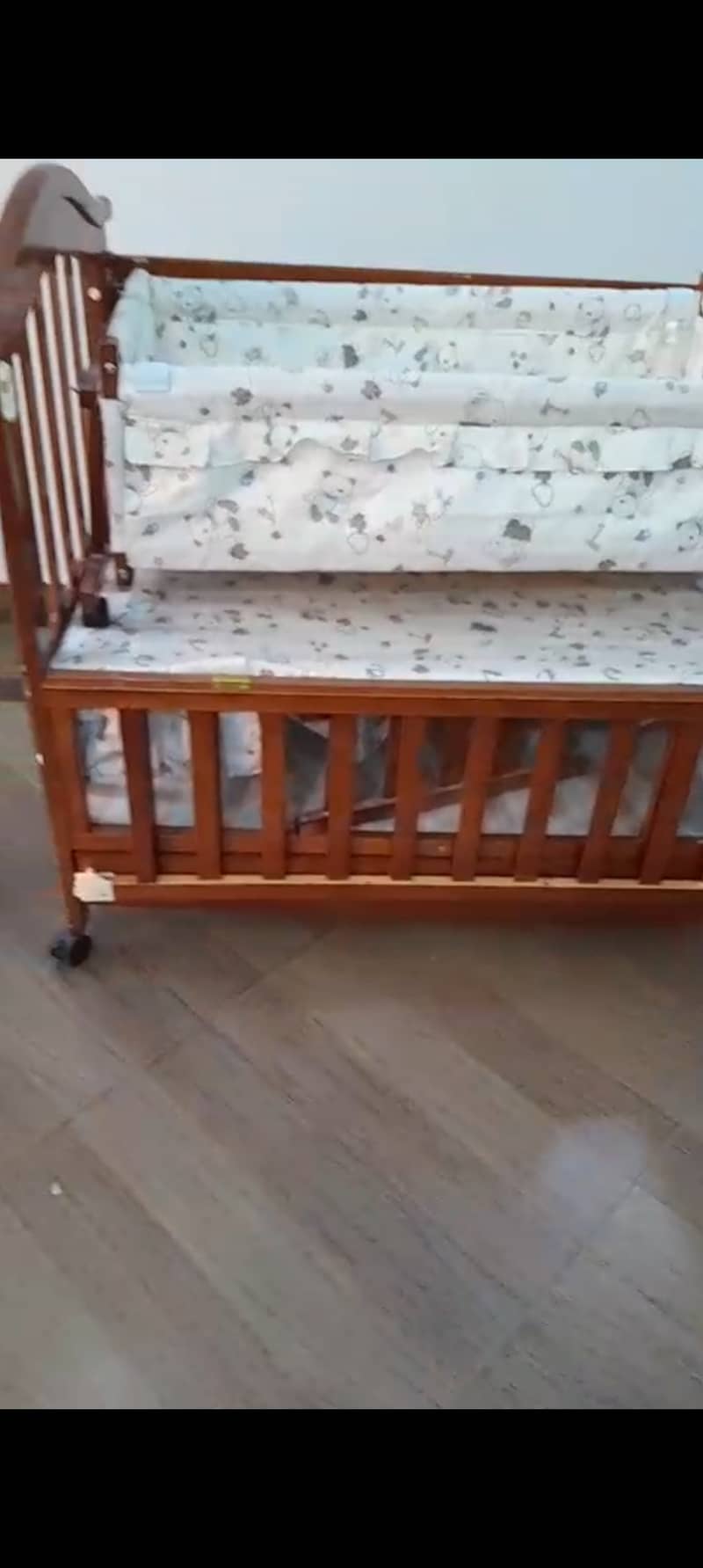 Baby cot 6