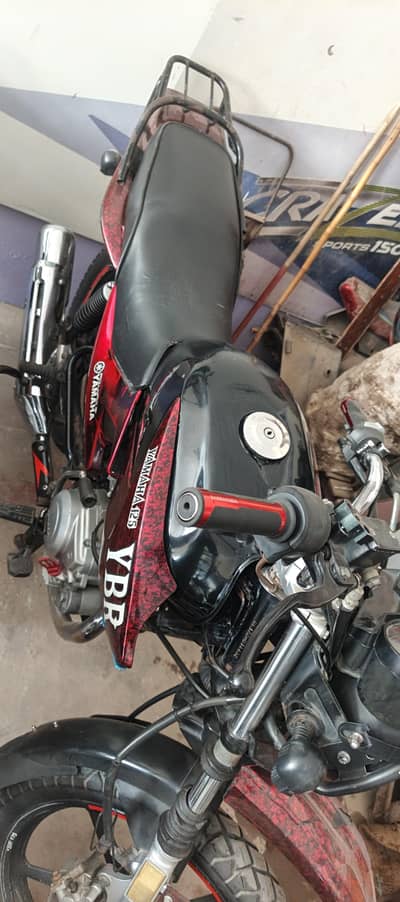 Yamaha ybr G