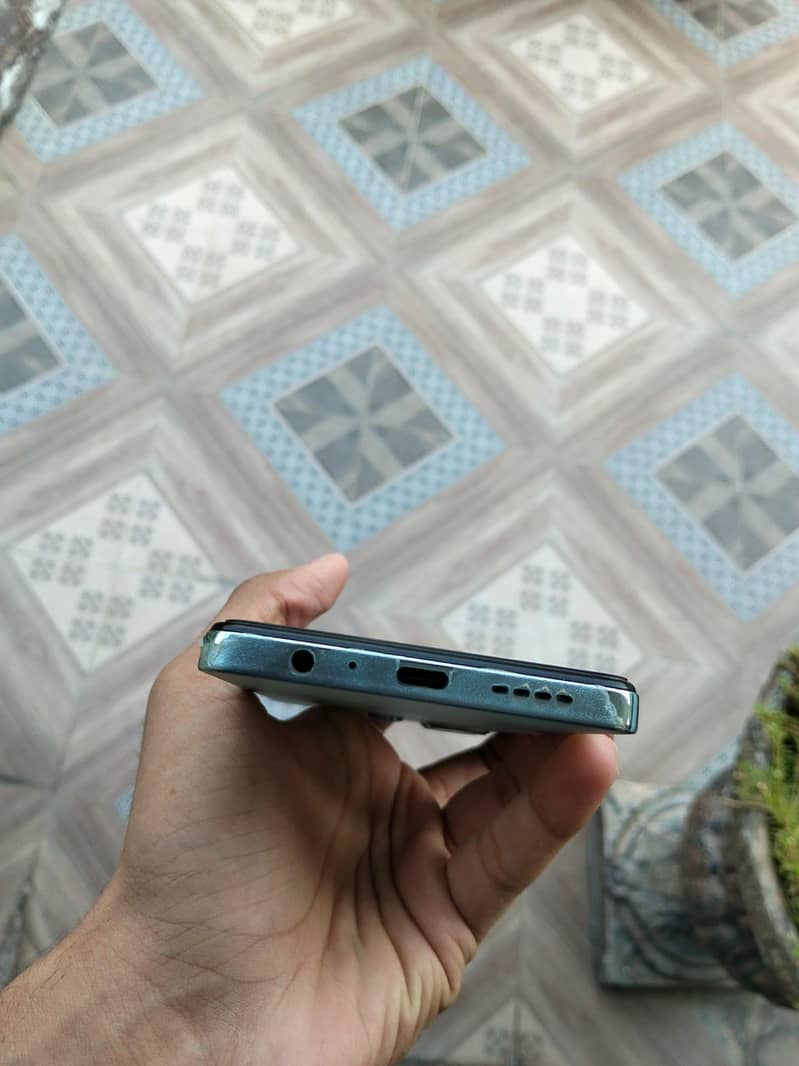 Infinix Note 30 4