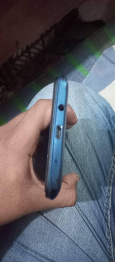 Infinix Hot 11 Play