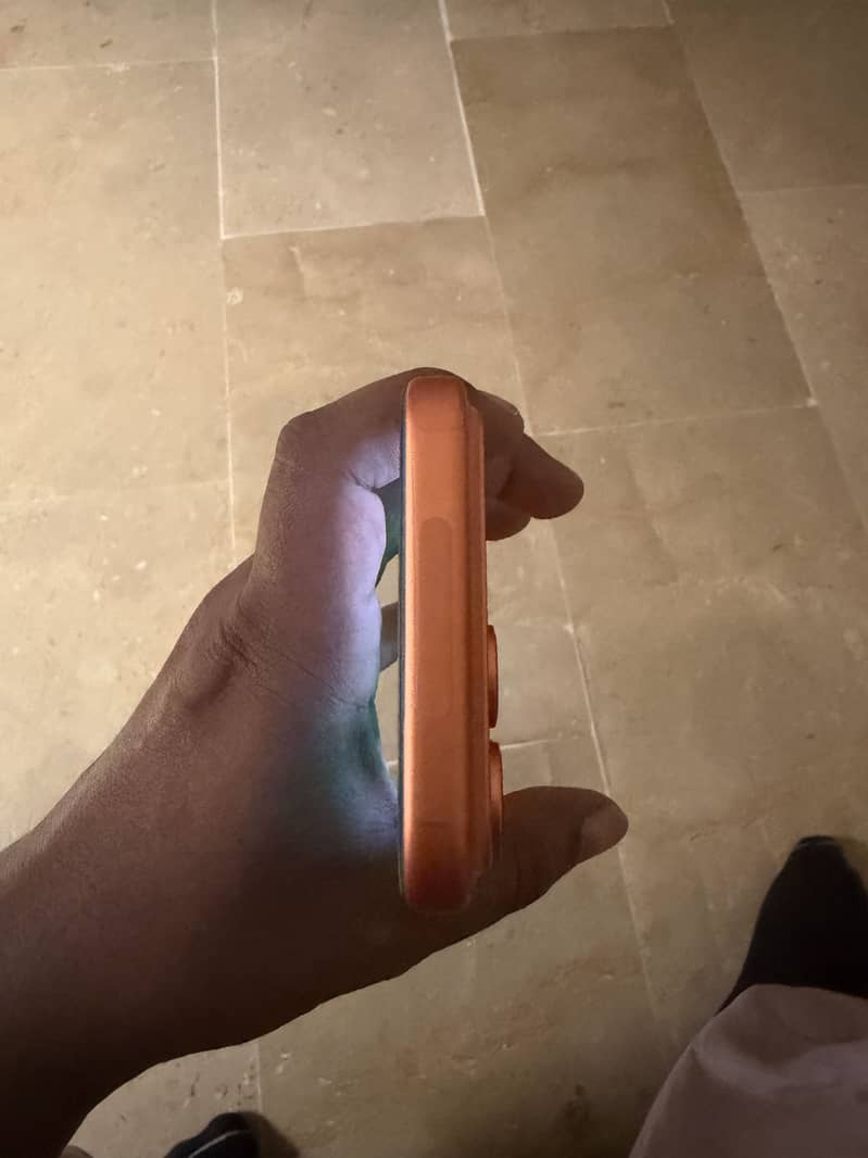 Apple iPhone 17 Pro Max 1