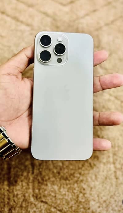 iPhone 15 Pro Max | Jv | 256Gb