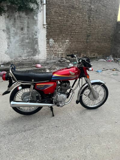 Honda CG 125 — 2011 Model | Classic Antique Beauty