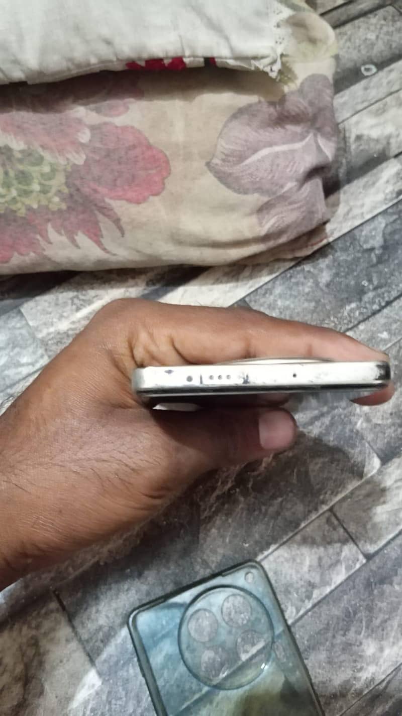 tecno camon 30 1