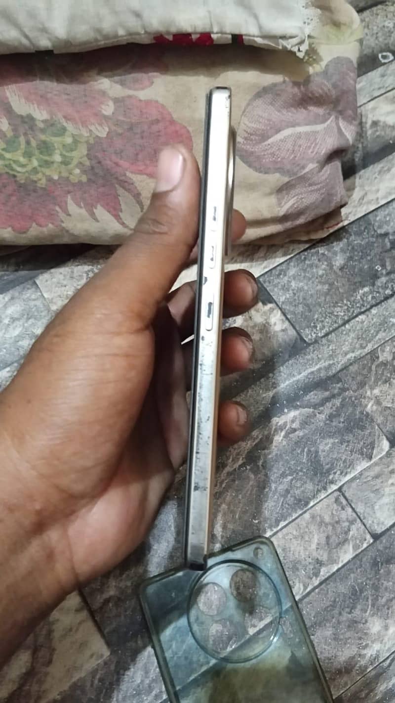 tecno camon 30 2