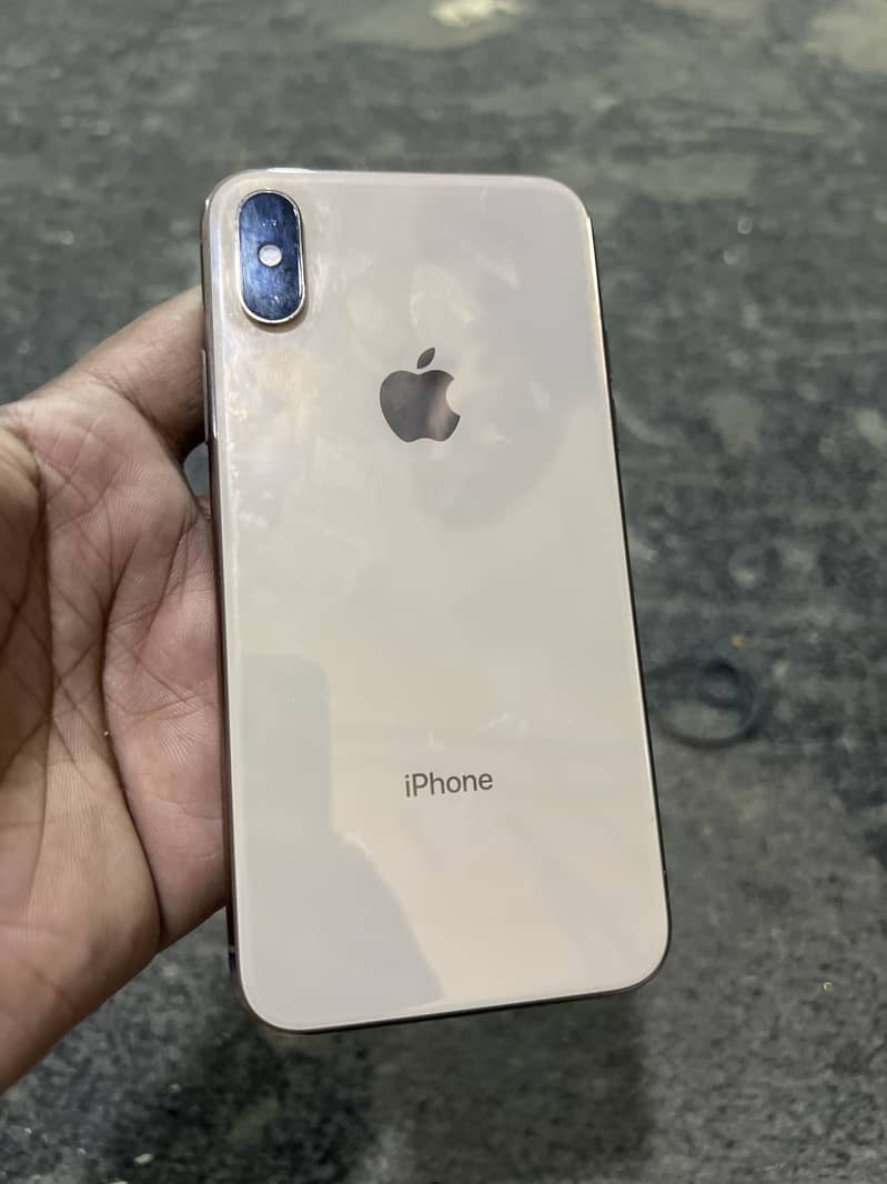 Apple iPhone XS 3