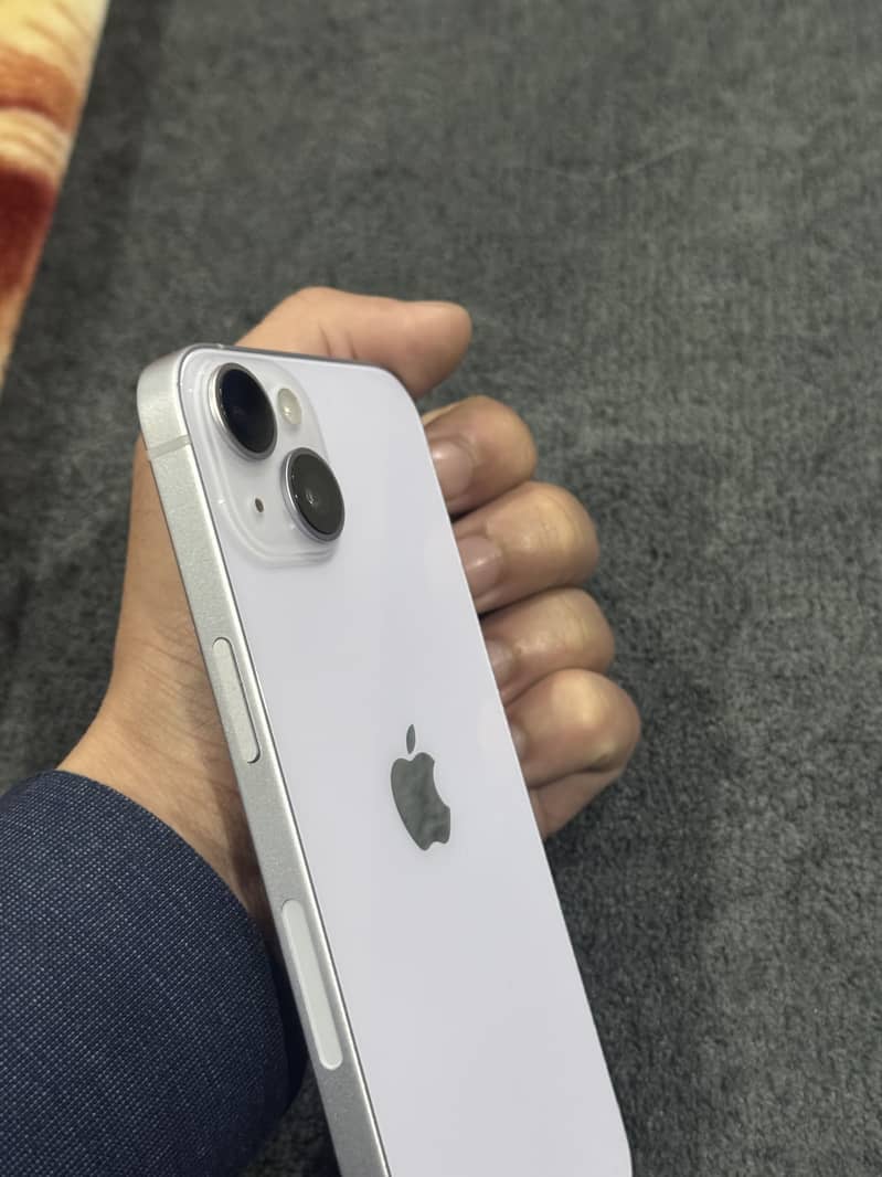 Apple iPhone 14 1