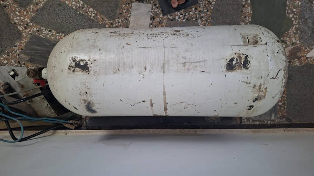 CNG Kit with Empty Cylinder – Complete Setup 2