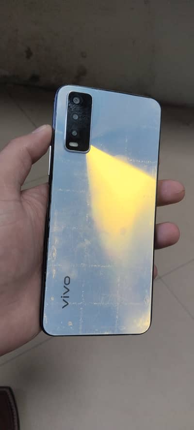 Vivo y 20 for sale urgent 10/8 condition panel change