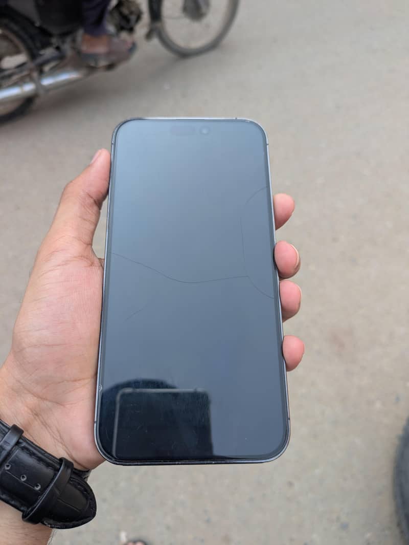 Apple iPhone 14 Pro Max 8