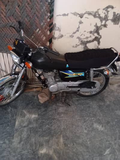 Honda CG 125 Black 2026
