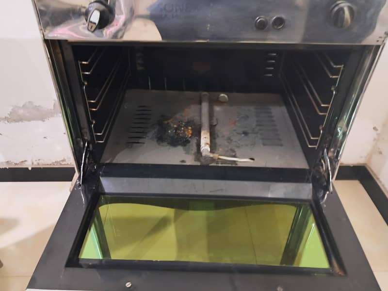 Microwave Oven 1