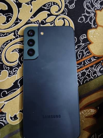 Samsung Mobile S22 Plus