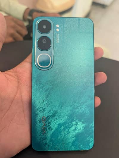 Vivo Y200