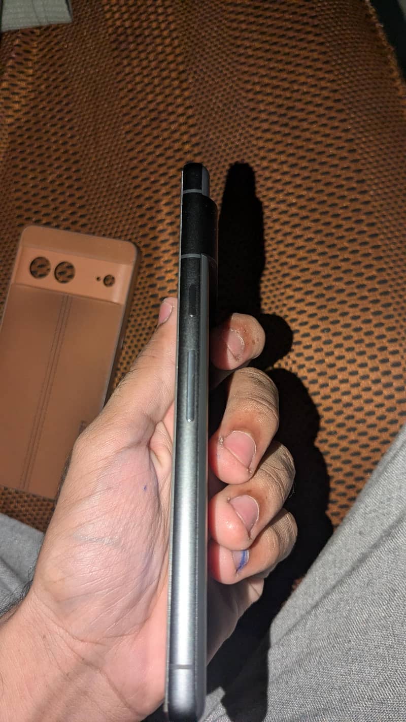 Google Pixel 7 3
