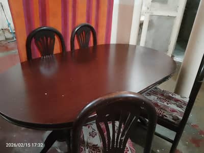 Dinning table with 6 chairs