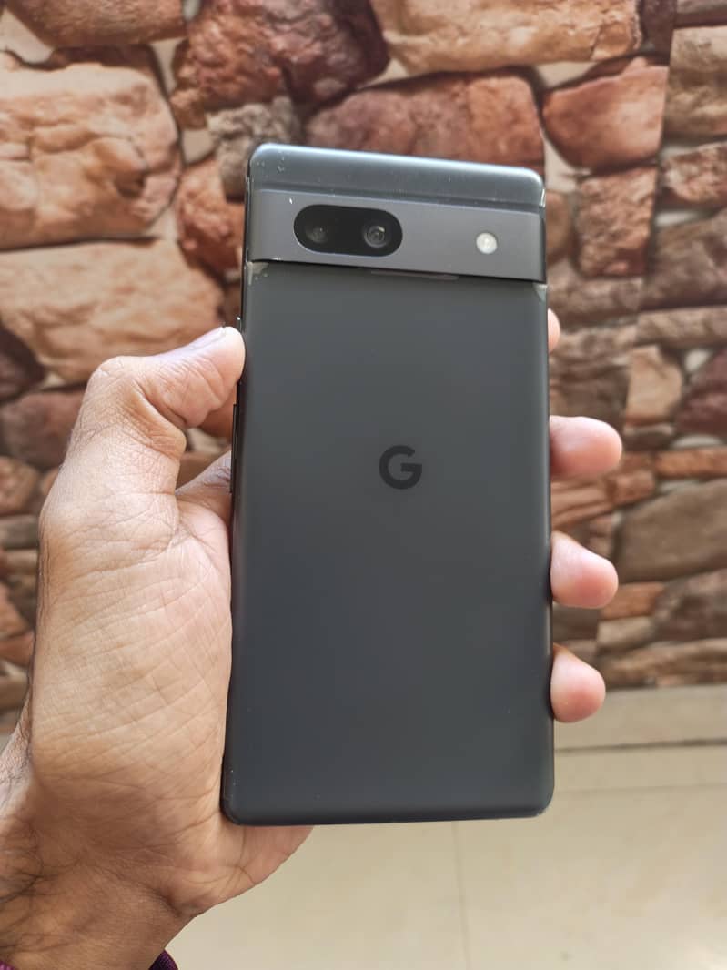 Google Pixel 7a 4