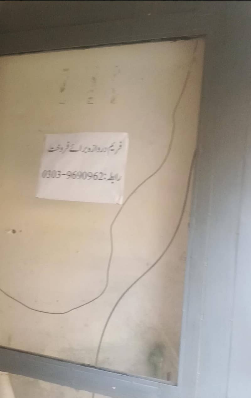 بڑا شیشے والا فریم برائے فروخت 1