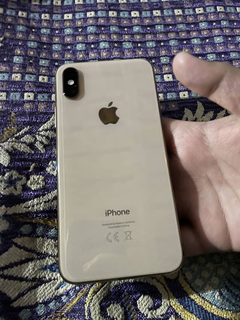 Apple iPhone XS 0