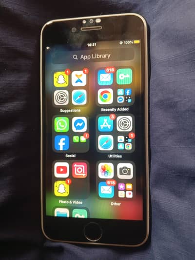 Apple iPhone 7