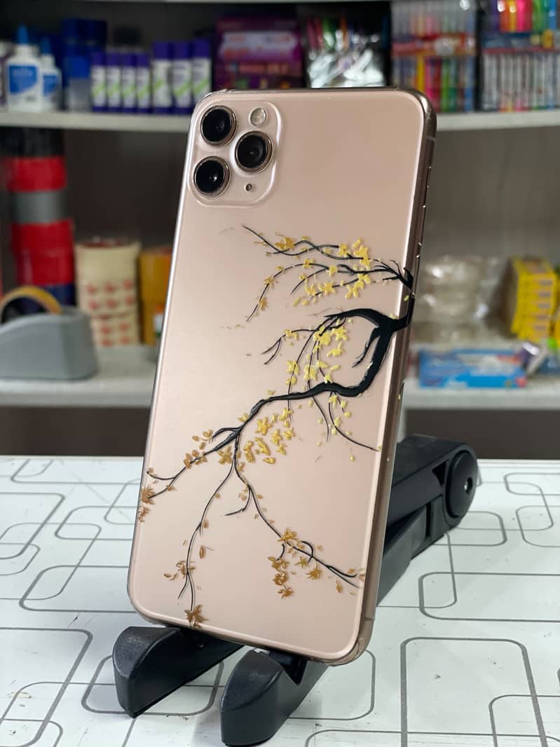 Apple iPhone 11 Pro Max 1