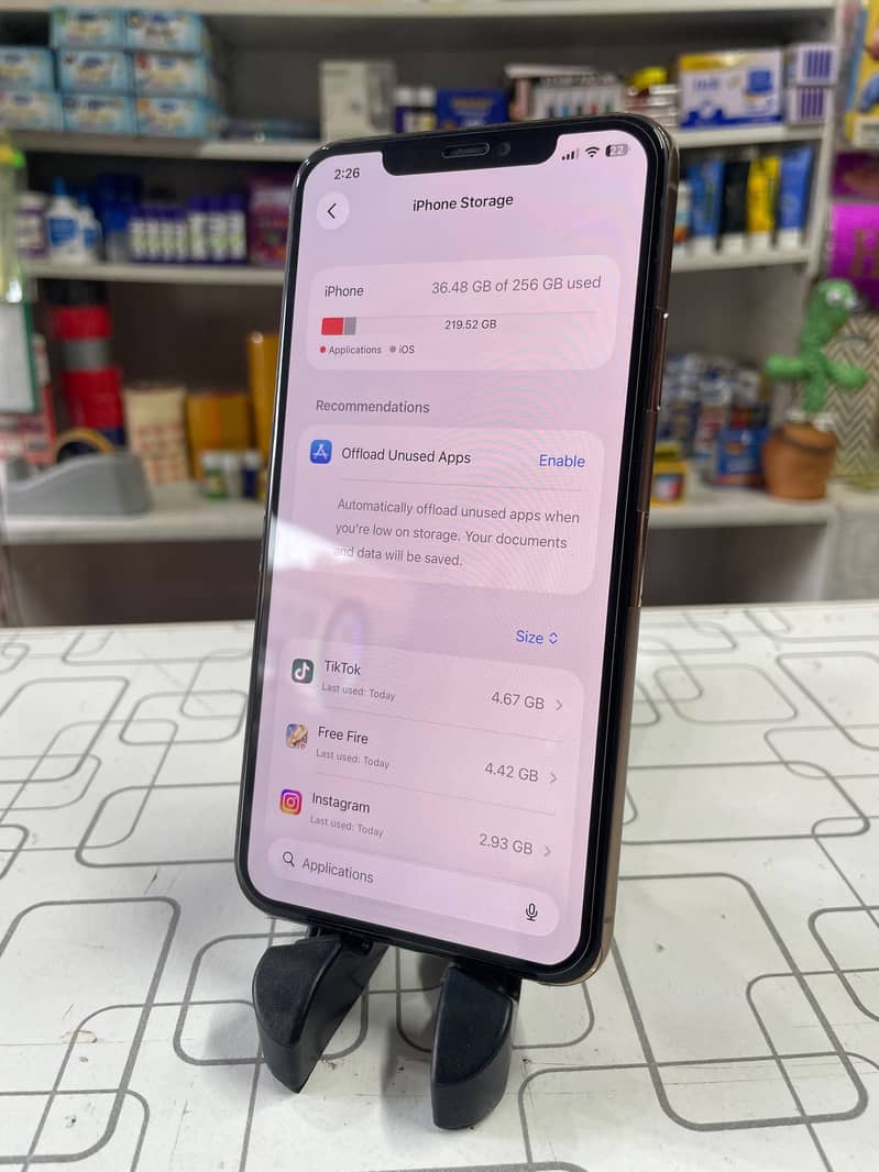 Apple iPhone 11 Pro Max 3